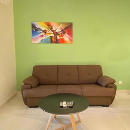 Arte Mont Kiara By Cozynest Apartment Kuala Lumpur Exterior photo