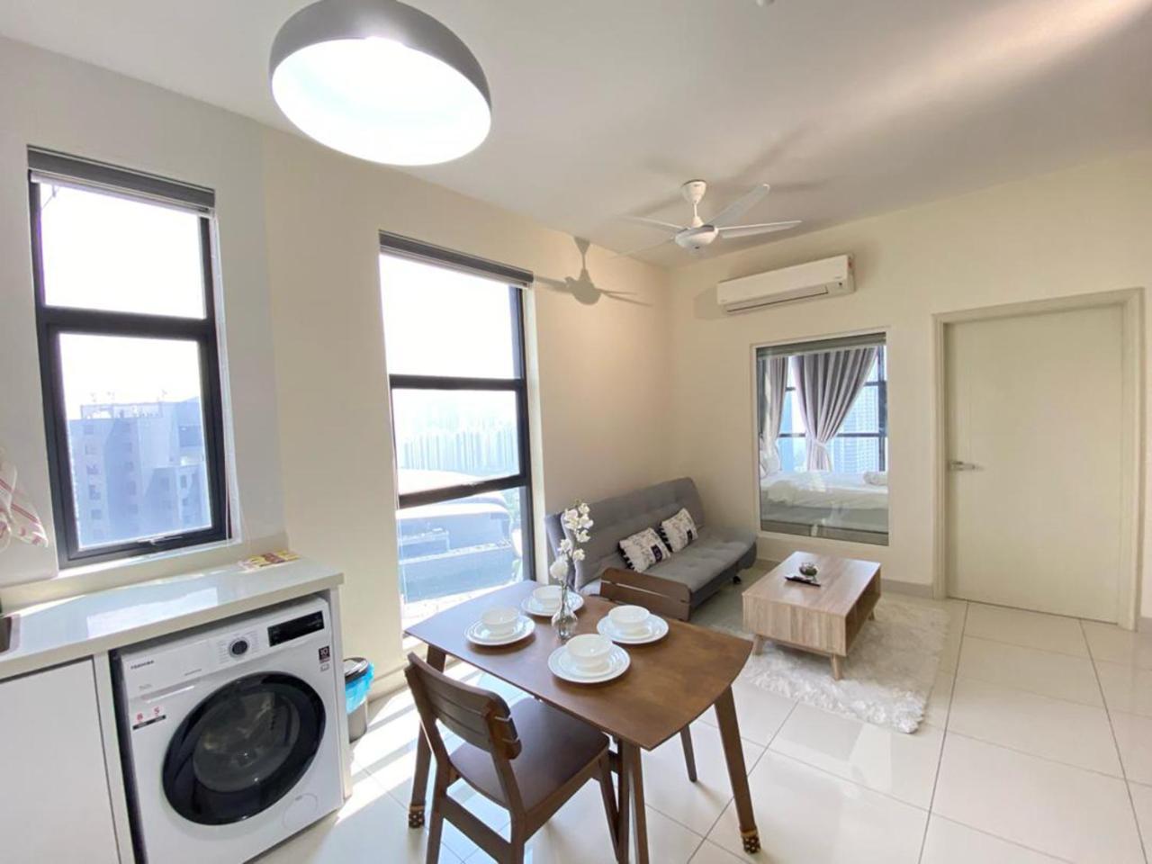Arte Mont Kiara By Cozynest Apartment Kuala Lumpur Exterior photo
